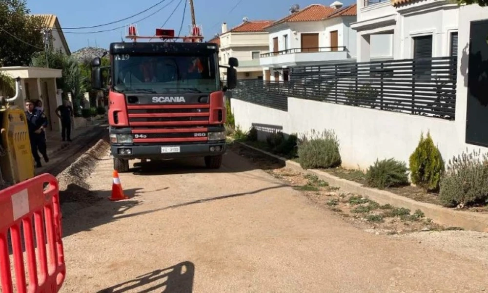 Εργατικό δυστύχημα στη Βάρη: Χωρίς δίπλωμα ο χειριστής του μηχανήματος που σκότωσε τον 56χρονο